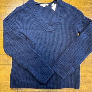 Vince Cashmere Wool Blend V-Neck Lightweight Knit Cozy Sweater NWT size xxs